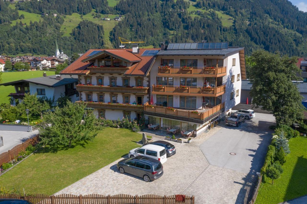 Hotel Garni Elisabeth Zell am Ziller Esterno foto